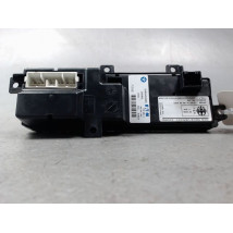 COMMANDE LEVE-GLACE PORTE AVD JEEP G.CHEROKE