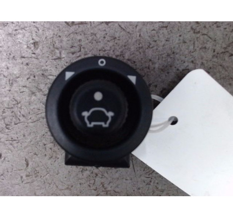 COMMANDE RETROVISSEUR EXT ELECTRIQUE
