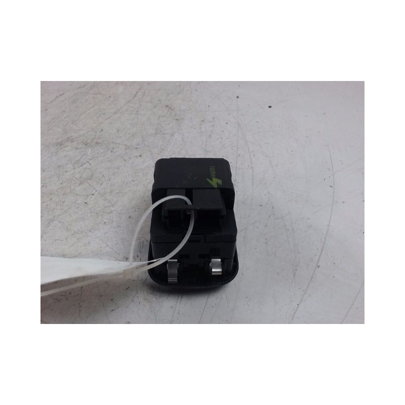 COMMANDE LEVE-GLACE PORTE AVG PEUGEOT 206 5P