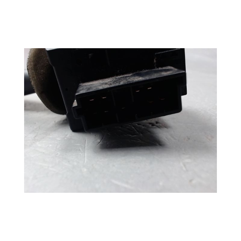 COMMANDE ESSUIE GLACE PEUGEOT PARTNER BREAK COMBISPACE-02