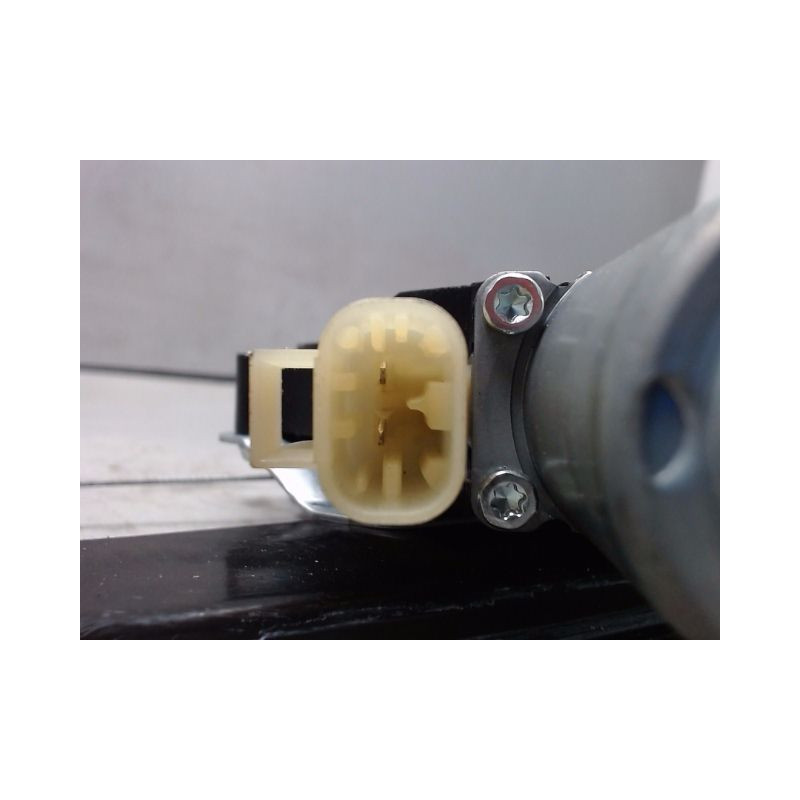 MECANISME+MOTEUR LEVE-GLACE AVANT DROIT CHEVROLET AVEO