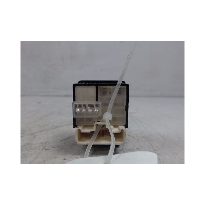 COMMANDE RETROVISSEUR EXTERIEUR ELECTRIQUE TOYOTA RAV4 2003-