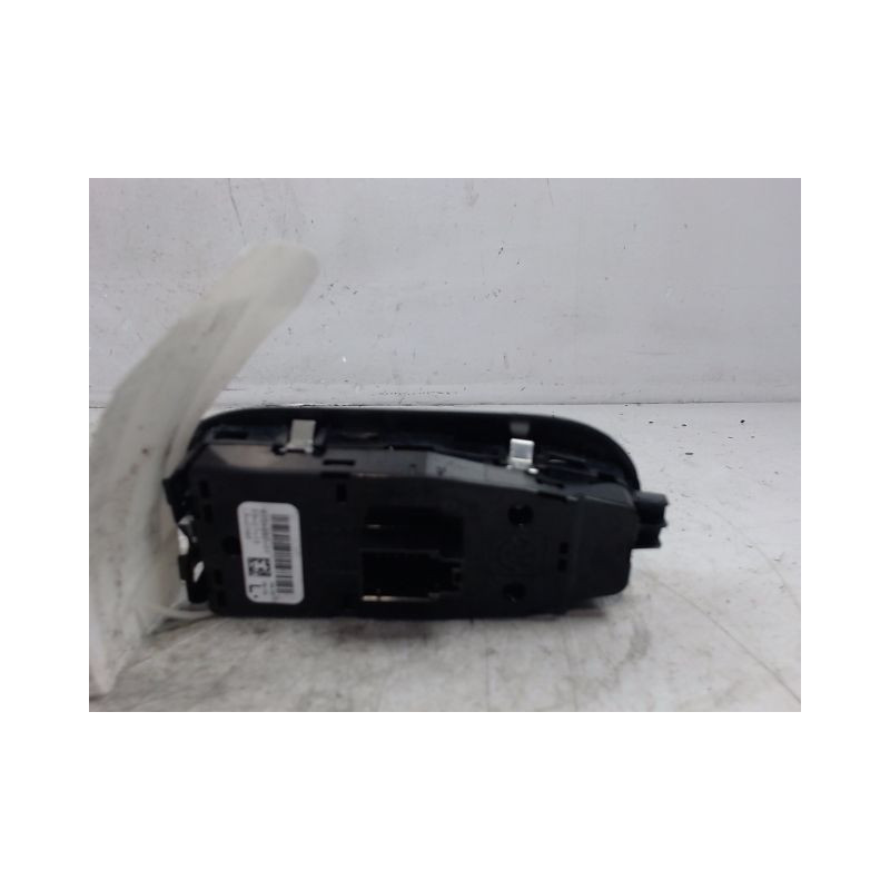COMMANDE LEVE-GLACE PORTE AVG MINI MINI 2010-