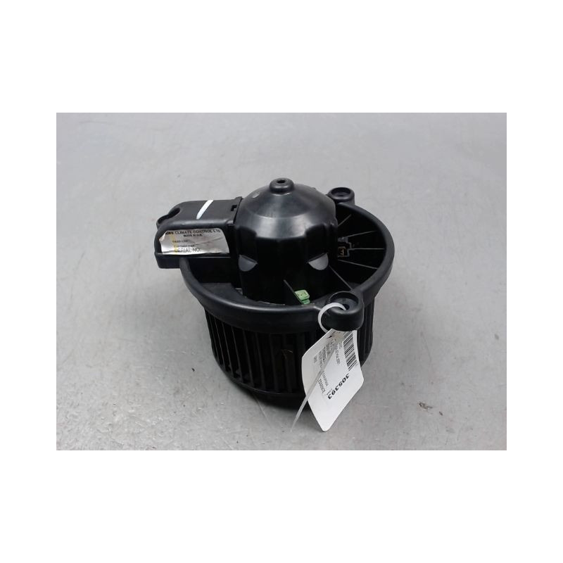 MOTEUR VENTILATEUR CHAUFFAGE HONDA CIVIC 97-2001