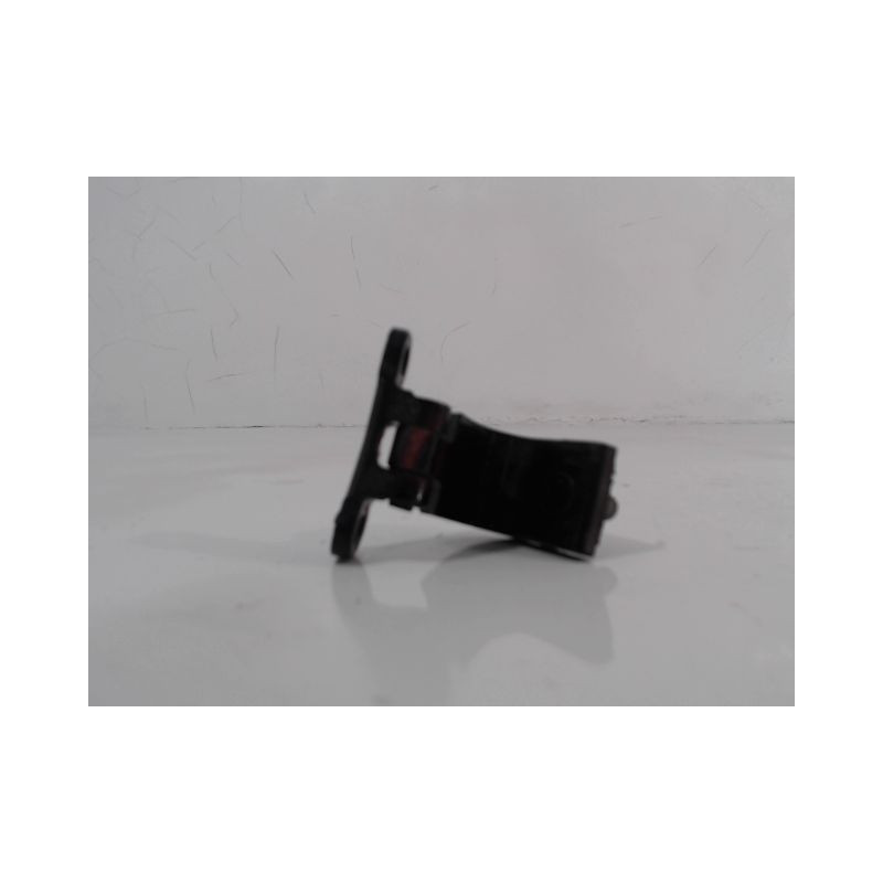 CHARNIERE DROIT HAYON SKODA FABIA 2007-