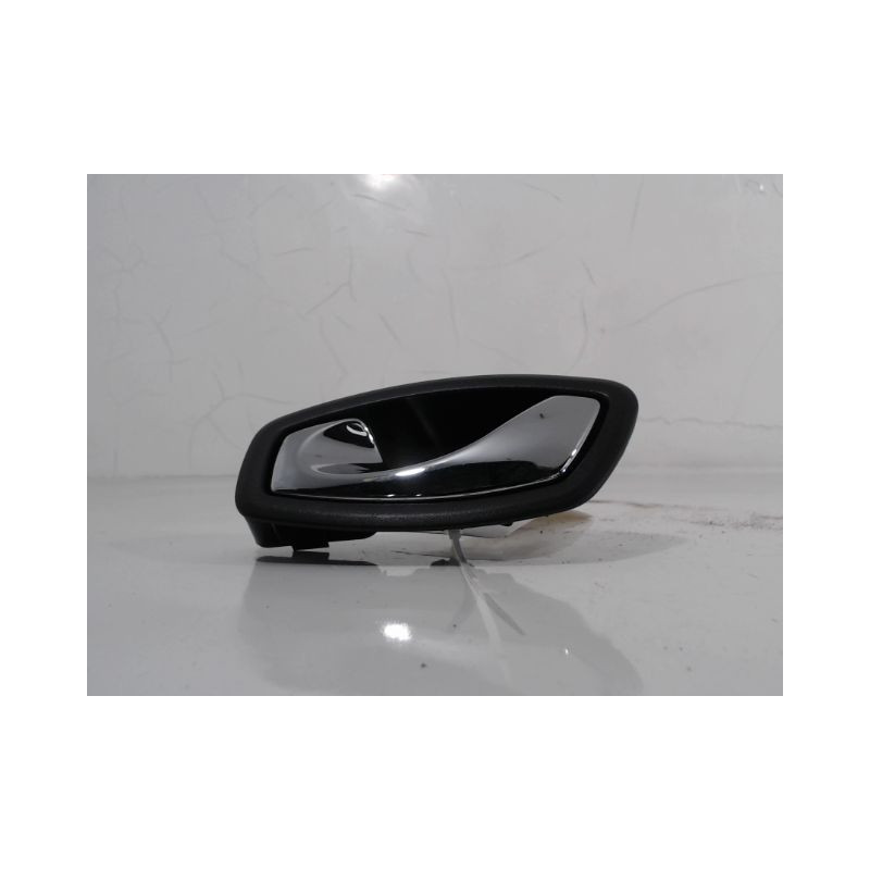 POIGNEE INTERIEURE PORTE ARRIERE GAUCHE RENAULT SCENIC III 2009-