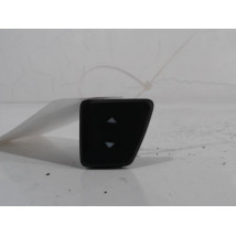 COMMANDE LEVE-GLACE PORTE AVD FIAT 500 2007-