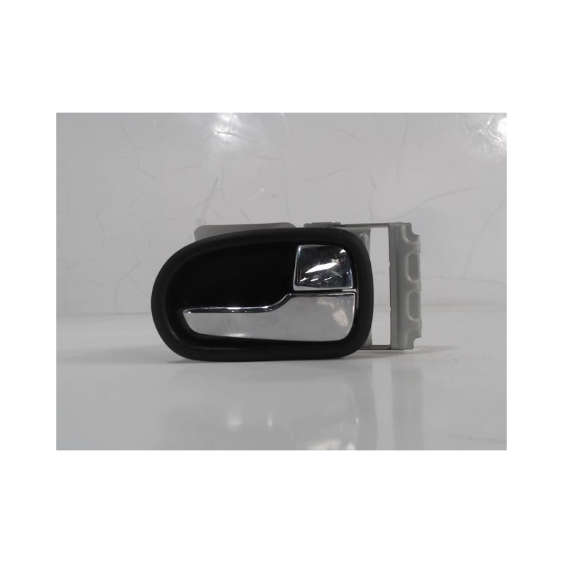 POIGNEE INTERIEURE PORTE AVANT DROIT MAZDA MX5 2001-