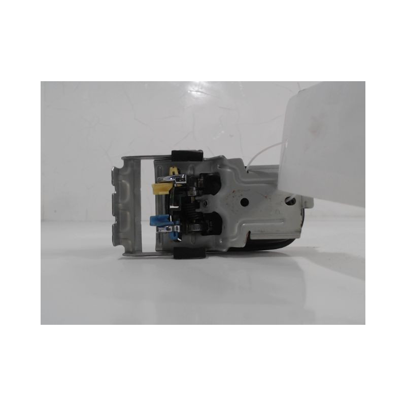 POIGNEE INTERIEURE PORTE AVANT DROIT MAZDA MX5 2001-