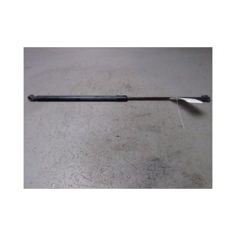 VERIN DROIT HAYON OPEL CORSA 06-09