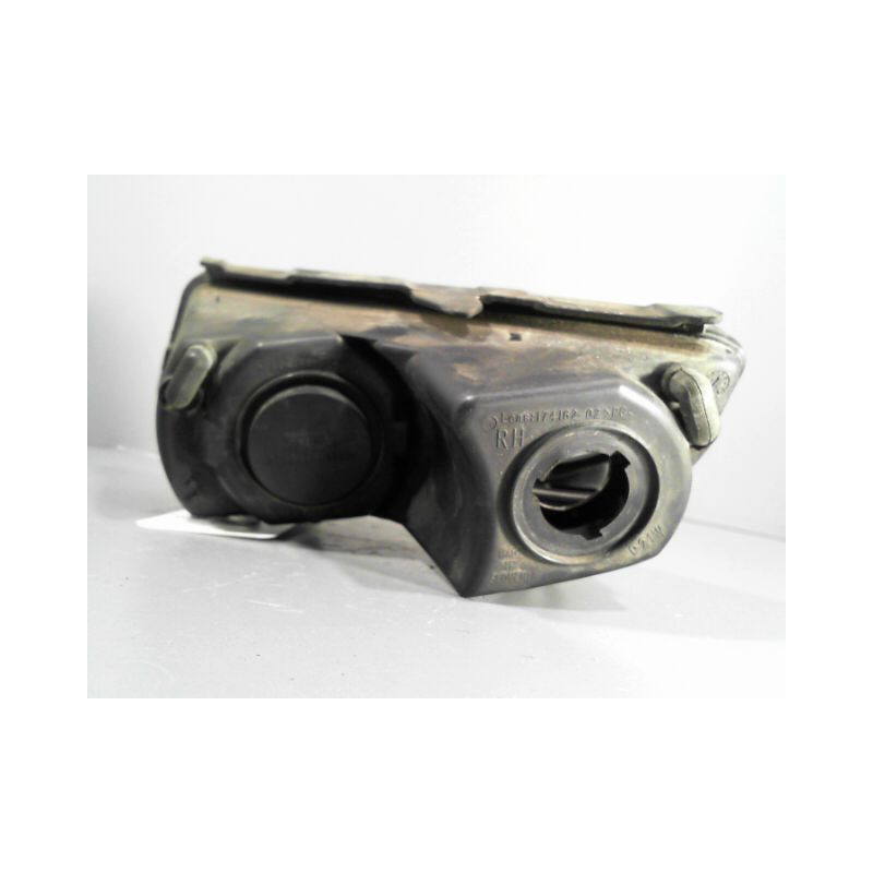 PHARE ANTIBROUILLARD AVANT DROIT VOLKSWAGEN POLO 2005-