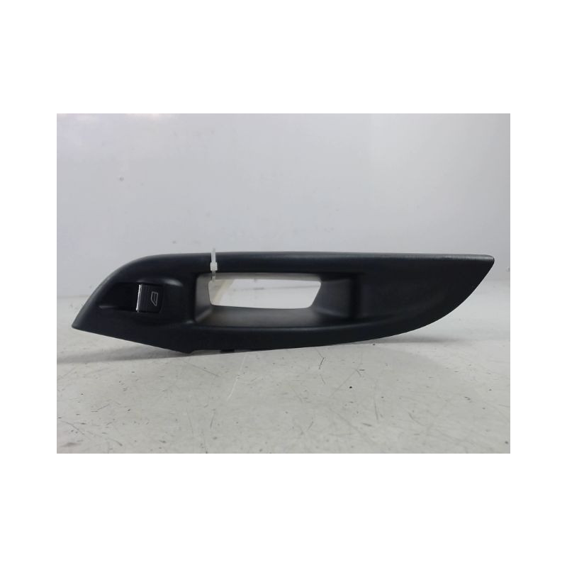 COMMANDE LEVE-GLACE PORTE ARG FORD FOCUS 2008-