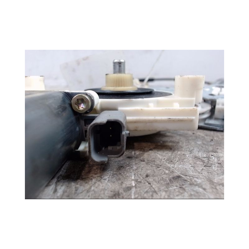 MECANISME+MOTEUR LEVE-GLACE AVANT DROIT PEUGEOT 307 2001-2005