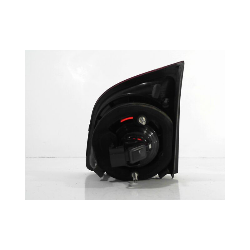 FEU ARRIERE INTERIEUR DROIT VOLKSWAGEN GOLF VI 2008-