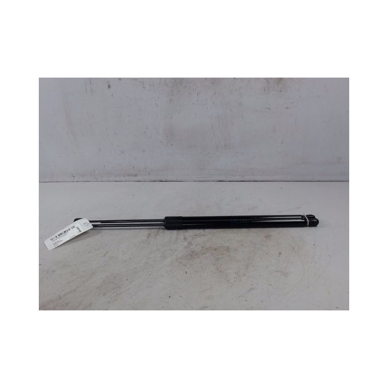 VERIN GAUCHE HAYON VOLKSWAGEN PASSAT SW 2005-