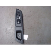 COMMANDE LEVE-GLACE PORTE AVG NISSAN MICRA