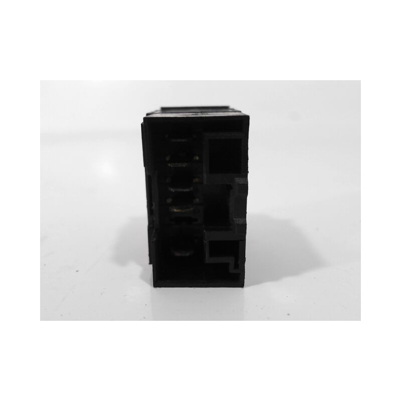 COMMANDE LEVE-GLACE PORTE AVD FIAT SEICENTO