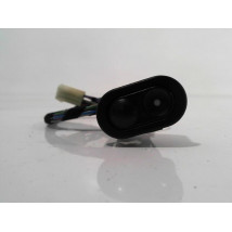 COMMANDE LEVE-GLACE PORTE AVD OPEL TIGRA