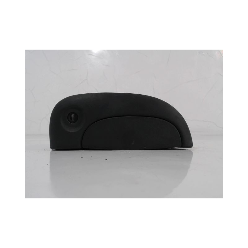 POIGNEE EXTERIEURE PORTE AVANT DROIT RENAULT KANGOO