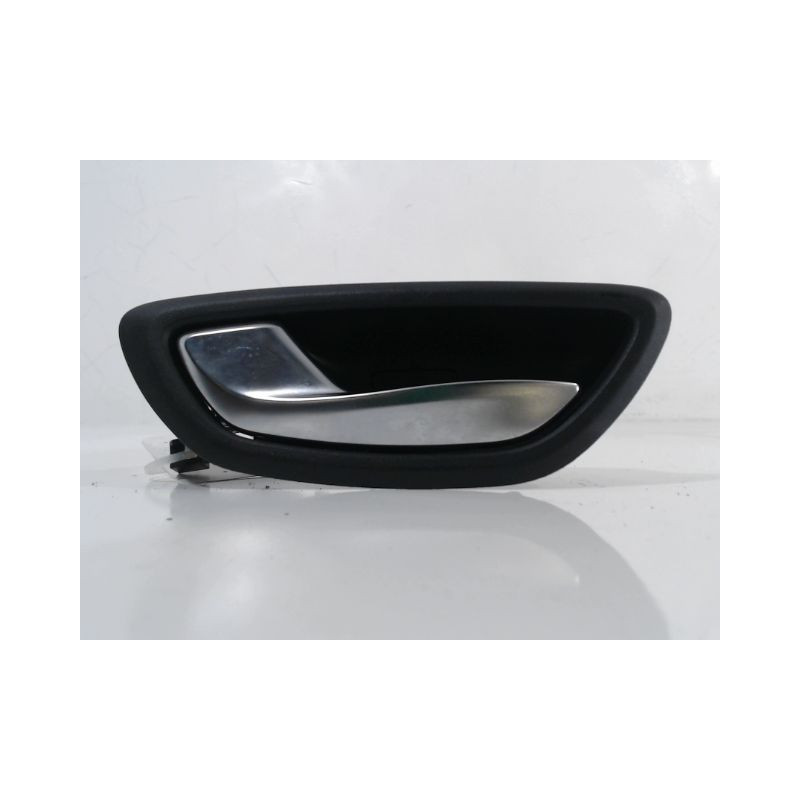 POIGNEE INTERIEURE PORTE AVANT GAUCHE RENAULT MEGANE
