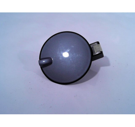 VOLET DE TRAPPE CARBURANT