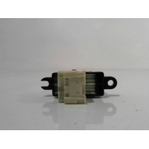 COMMANDE LEVE-GLACE PORTE ARG NISSAN ALMERA 2000-2002