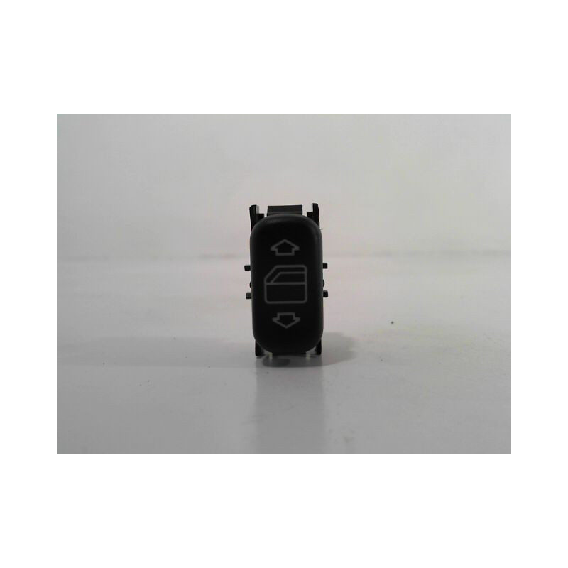 COMMANDE LEVE-GLACE PORTE ARG MERCEDES E200