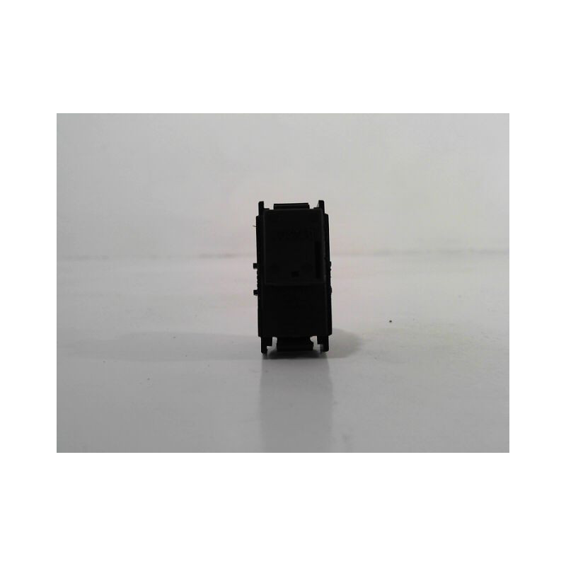 COMMANDE LEVE-GLACE PORTE ARG MERCEDES E200