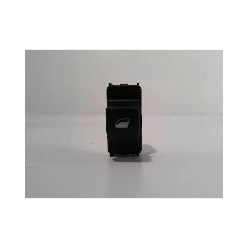 COMMANDE LEVE-GLACE PORTE AVD PEUGEOT 3008 2009-