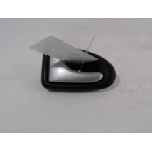 POIGNEE INTERIEURE PORTE AVANT GAUCHE DACIA LOGAN 4 P 05-08