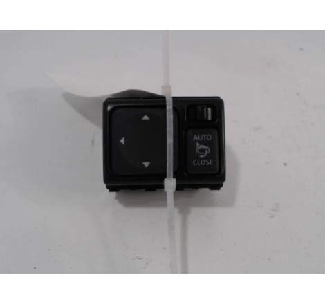 COMMANDE RETROVISSEUR EXT ELECTRIQUE