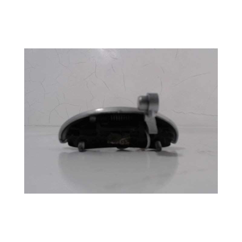 POIGNEE EXTERIEURE PORTE ARRIERE DROIT PEUGEOT 107 5P