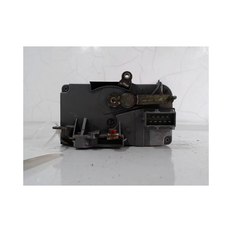 SYSTEME CONDAMNATION AVANT DROIT PEUGEOT 806 94-2001
