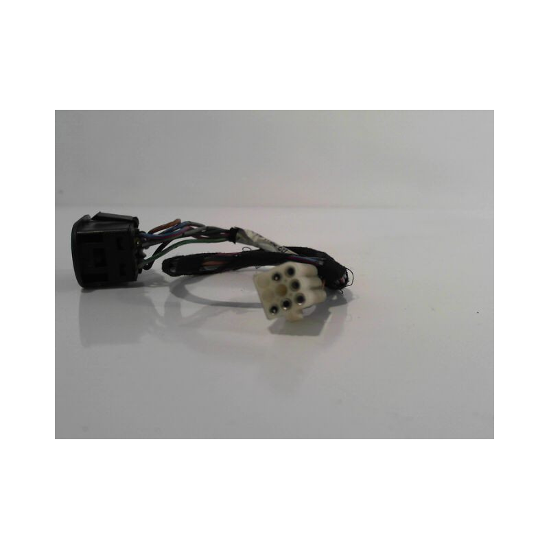 COMMANDE LEVE-GLACE PORTE AVD OPEL CORSA 97-2000