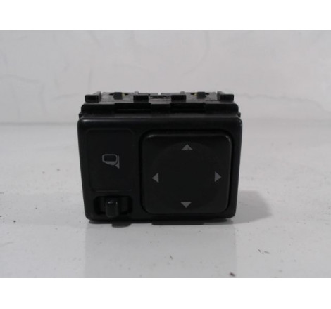 COMMANDE RETROVISSEUR EXT ELECTRIQUE
