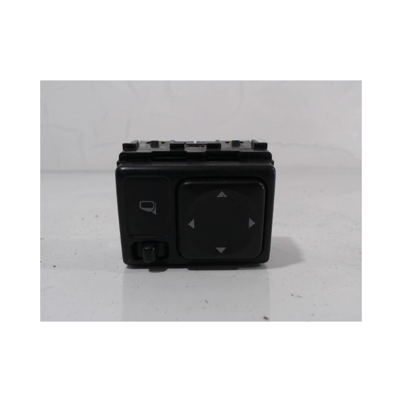 COMMANDE RETROVISSEUR EXTERIEUR ELECTRIQUE NISSAN NV200