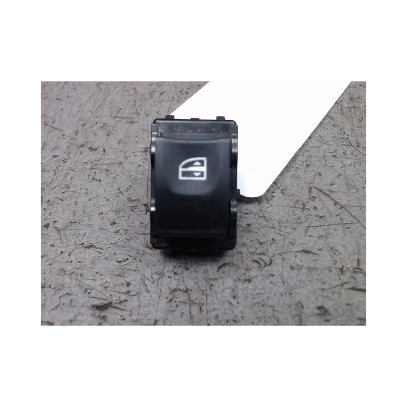 COMMANDE LEVE-GLACE PORTE AVD RENAULT MEGANE III 2008-