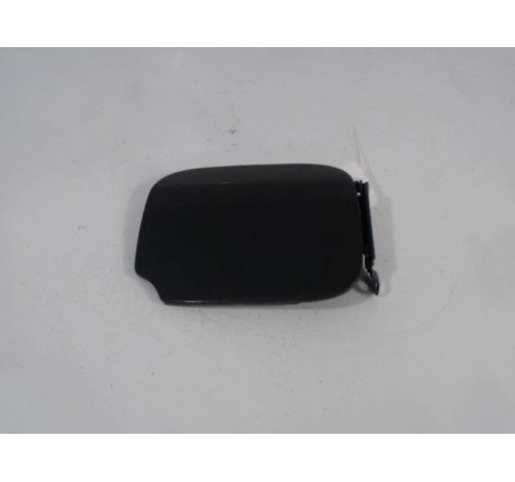 VOLET DE TRAPPE CARBURANT