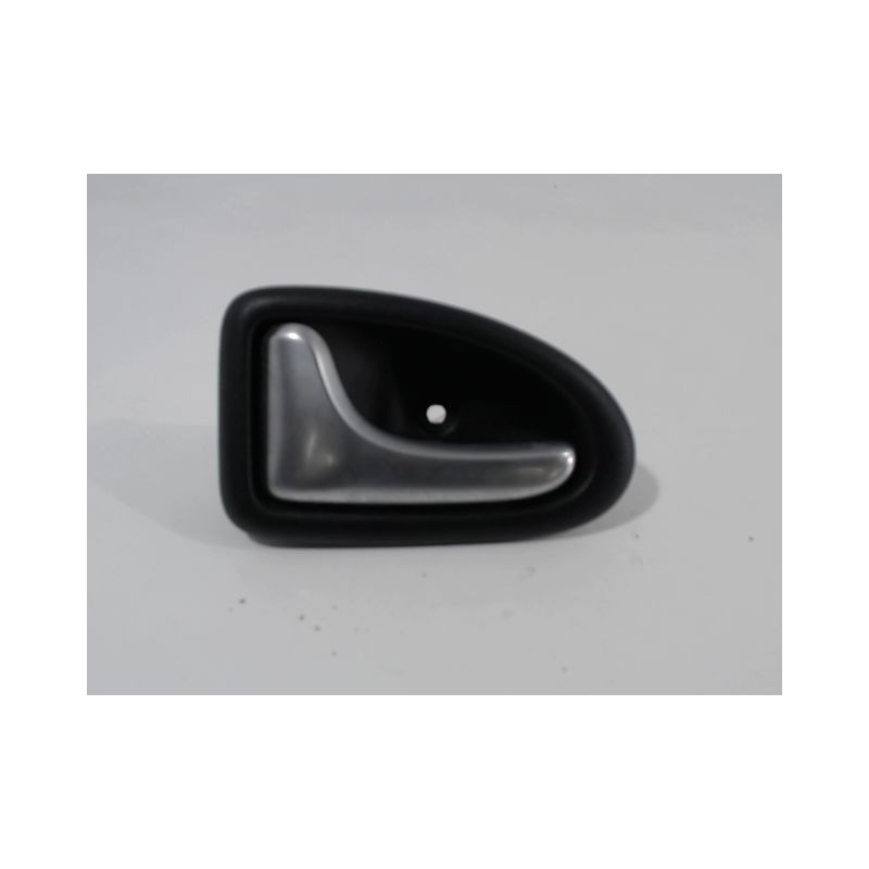 POIGNEE INTERIEURE PORTE ARRIERE GAUCHE RENAULT CLIO II PH.2 01-06