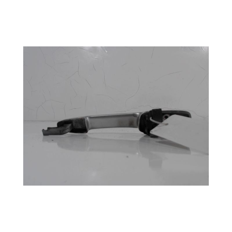 POIGNEE EXTERIEURE PORTE AVANT DROIT MAZDA MAZDA 3  5P