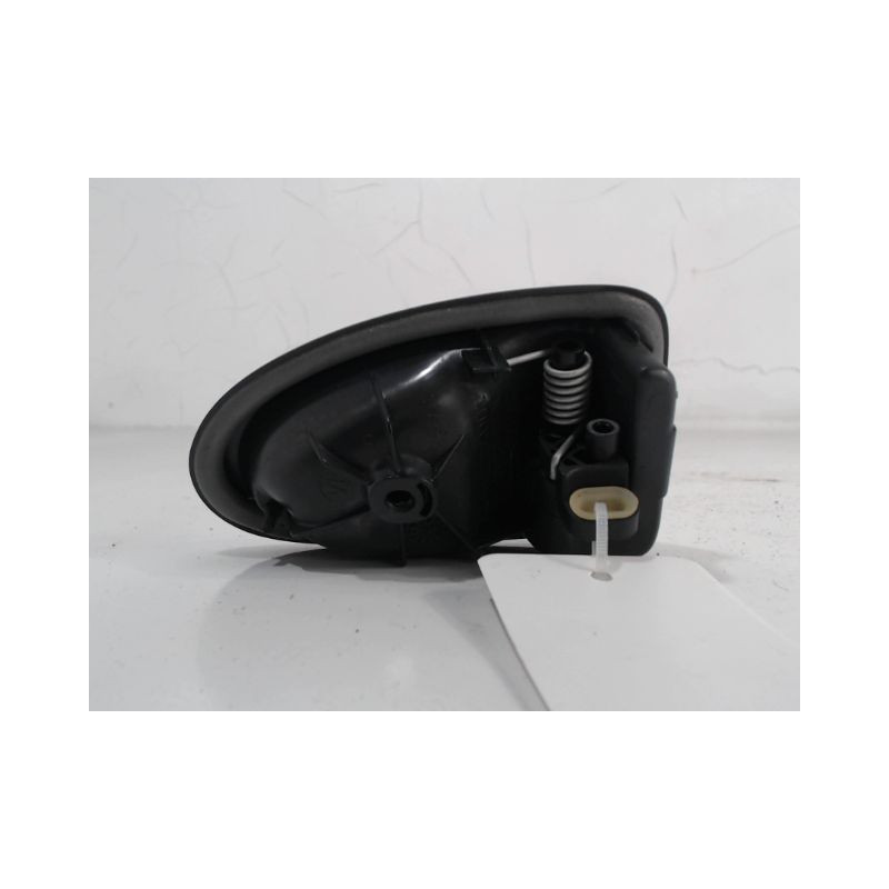 POIGNEE INTERIEURE PORTE ARRIERE GAUCHE RENAULT CLIO II PH.1 98-2001