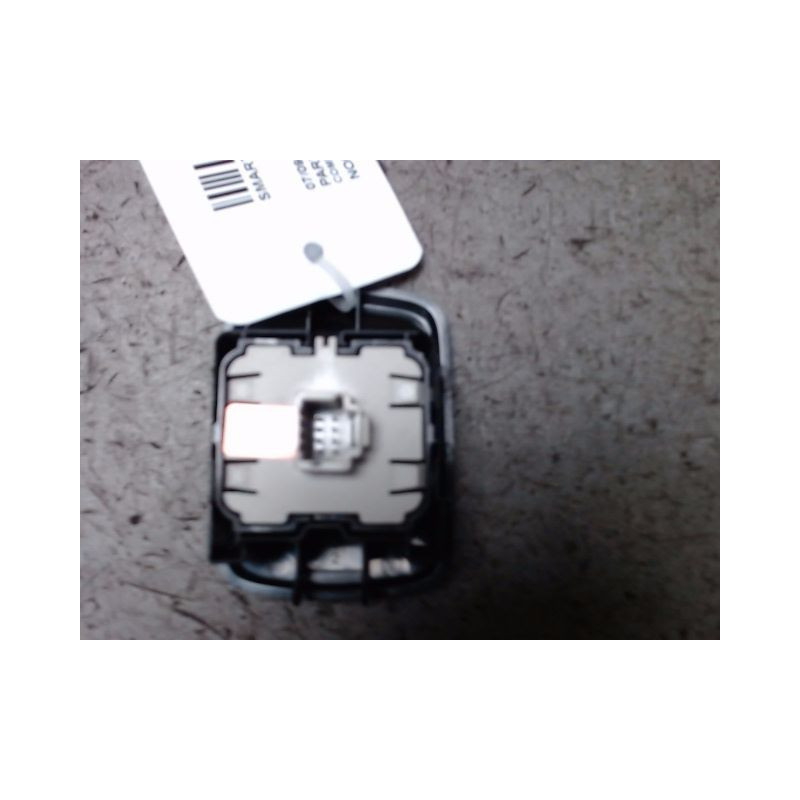 COMMANDE LEVE-GLACE PORTE AVG SMART FORTWO