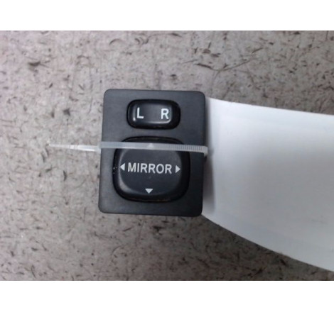 COMMANDE RETROVISSEUR EXT ELECTRIQUE