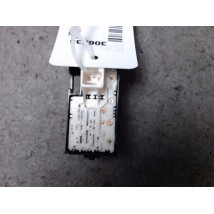 COMMANDE LEVE-GLACE PORTE ARD TOYOTA PRIUS