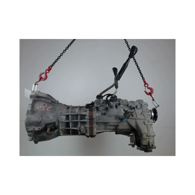 BOITE A VITESSE MECANIQUE TOYOTA HILUX  X-TRA CABINE 