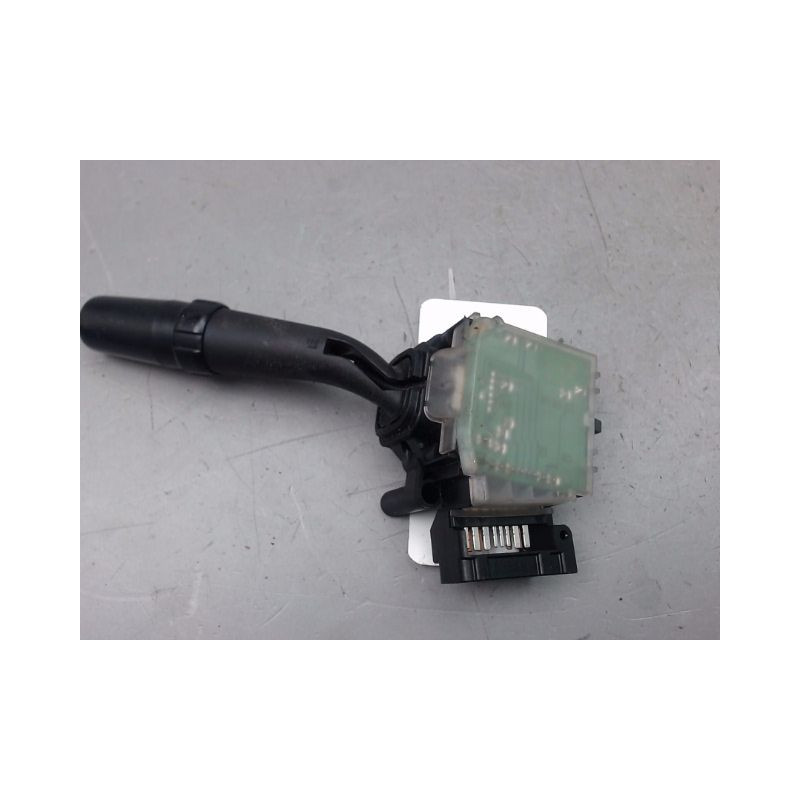 COMMANDE ESSUIE GLACE TOYOTA COROLLA VERSO 2004-2007