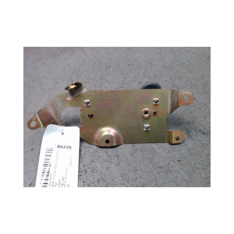 POIGNEE INTERIEURE PORTE AVANT DROIT FIAT DUCATO 11 C1A TOLE 2002-