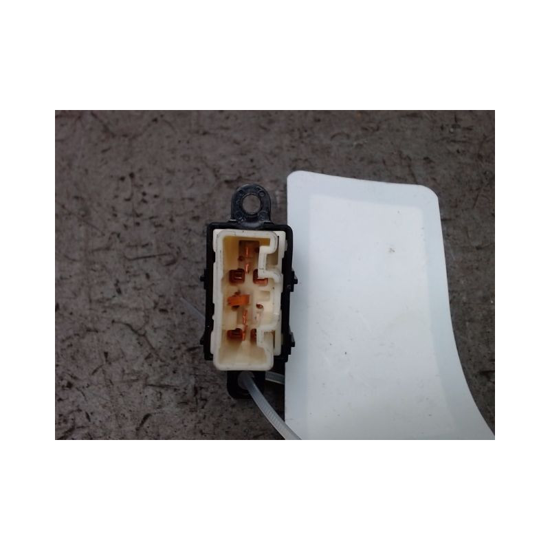COMMANDE LEVE-GLACE PORTE ARD MAZDA MAZDA 6 5P