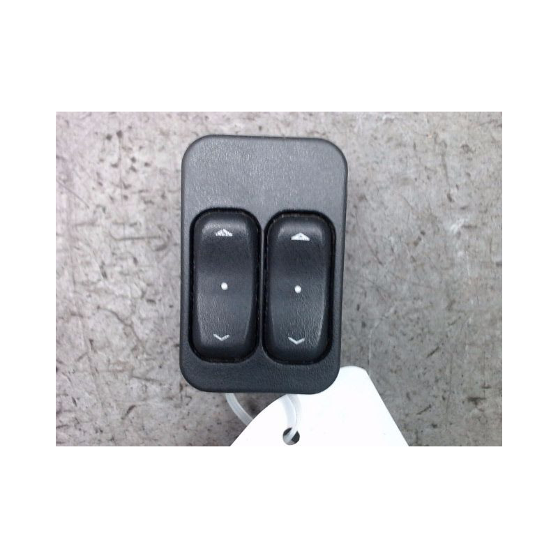 COMMANDE LEVE-GLACE PORTE AVG OPEL MERIVA 2003-2005
