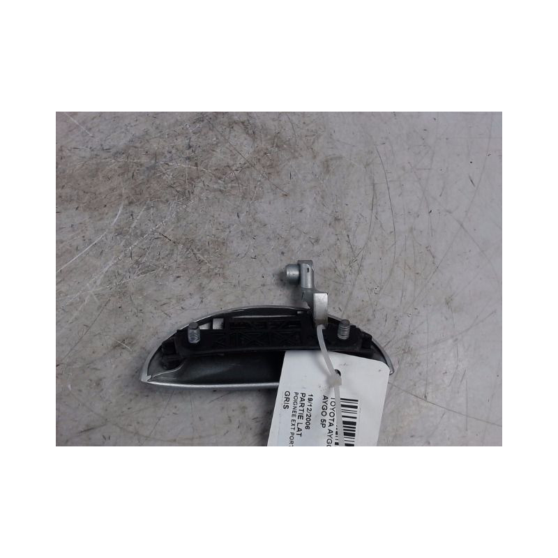 POIGNEE EXTERIEURE PORTE ARRIERE DROIT TOYOTA AYGO 5P
